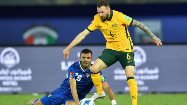 九游体育最新网址-澳洲头号杀器蓄势待发：首战拿3分 期待并肩罗基奇